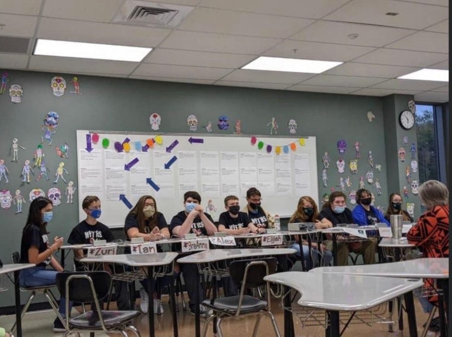 Scholar Bowl Plans to Hold a Trivia Night Fundraiser