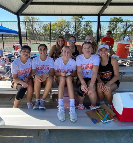 Lady Rams tennis closes with a 10-3 Record
