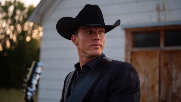 Country Music Star Parker McCollum reveals details about the new album.