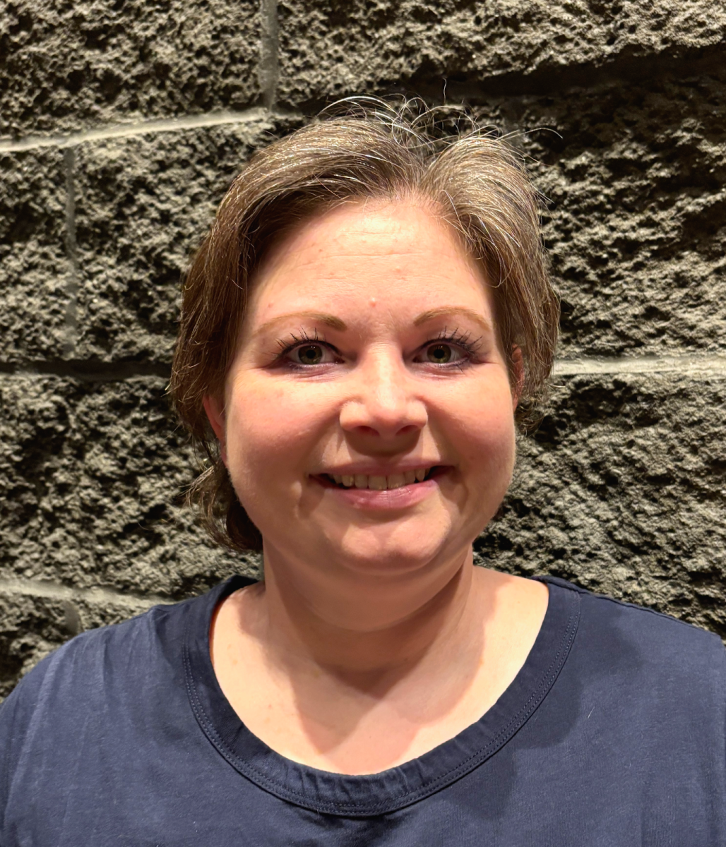 Change in G-Wing: Mrs. Alyson Morris takes conductor’s chair of MVTHS orchestra